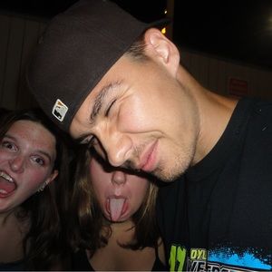 Meet your Posher, Dax